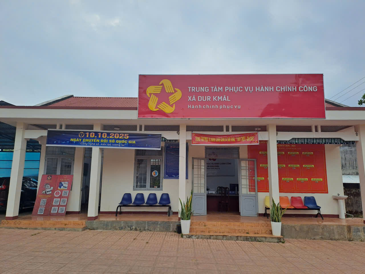 Mô hình “Ngày không viết, ngày không hẹn”  đối với thủ tục hành chính “Đăng ký kết hôn; đăng ký khai sinh;  đăng ký khai tử; cấp bản sao trích lục hộ tịch; cấp giấy xác nhận tình  trạng hôn nhân” trong giải quyết TTHC và Hỗ trợ tổ chức, công dân nộp hồ sơ TTHC trực tuyến